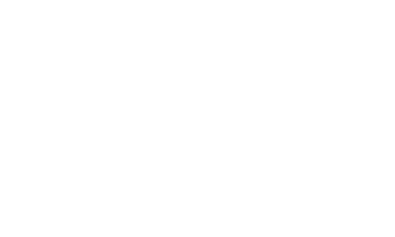 03.収納やシルエットにも優れたマルチウェイ。ユニセックス